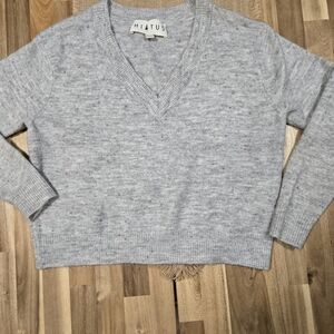 NWOT Hiatus Gray Relaxed Cropped Knit Sweater Size Medium
